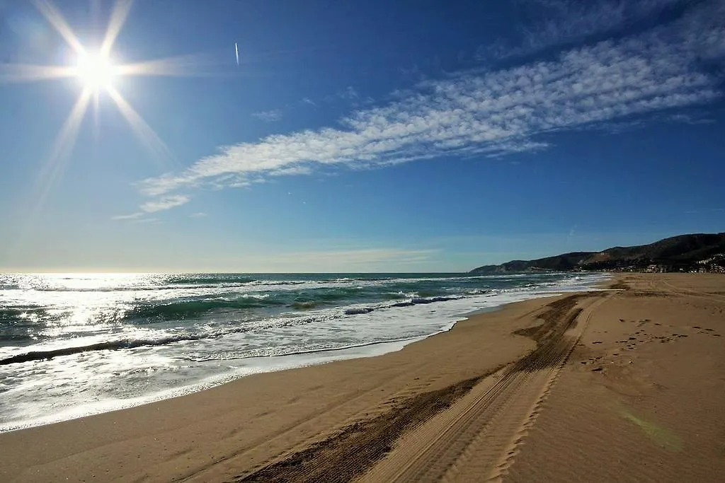 Apartaments Maritim Castelldefels 0*,